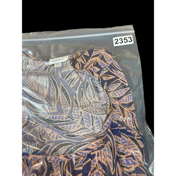 Avenue Women’s 26/28 Blouse Navy Tan Leaf Print Roll Tab Sleeve Viscose Boho Top - Picture 12 of 12